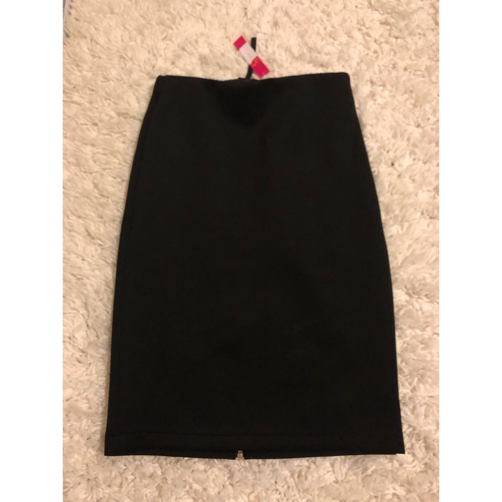 Black midi skirt